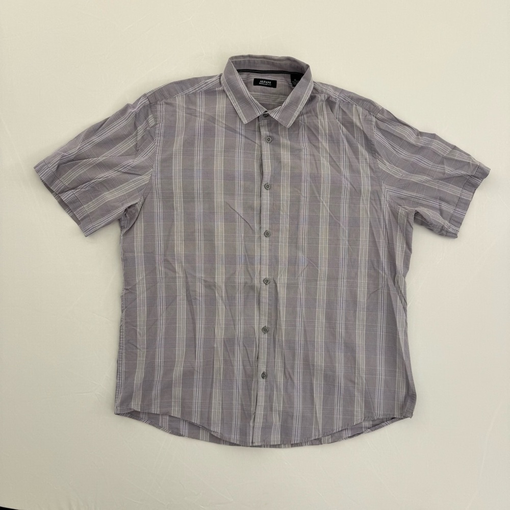 Light Purple Striped Alfani SS XL Men’s Button Up Shirt Extra Large Short Sleeve